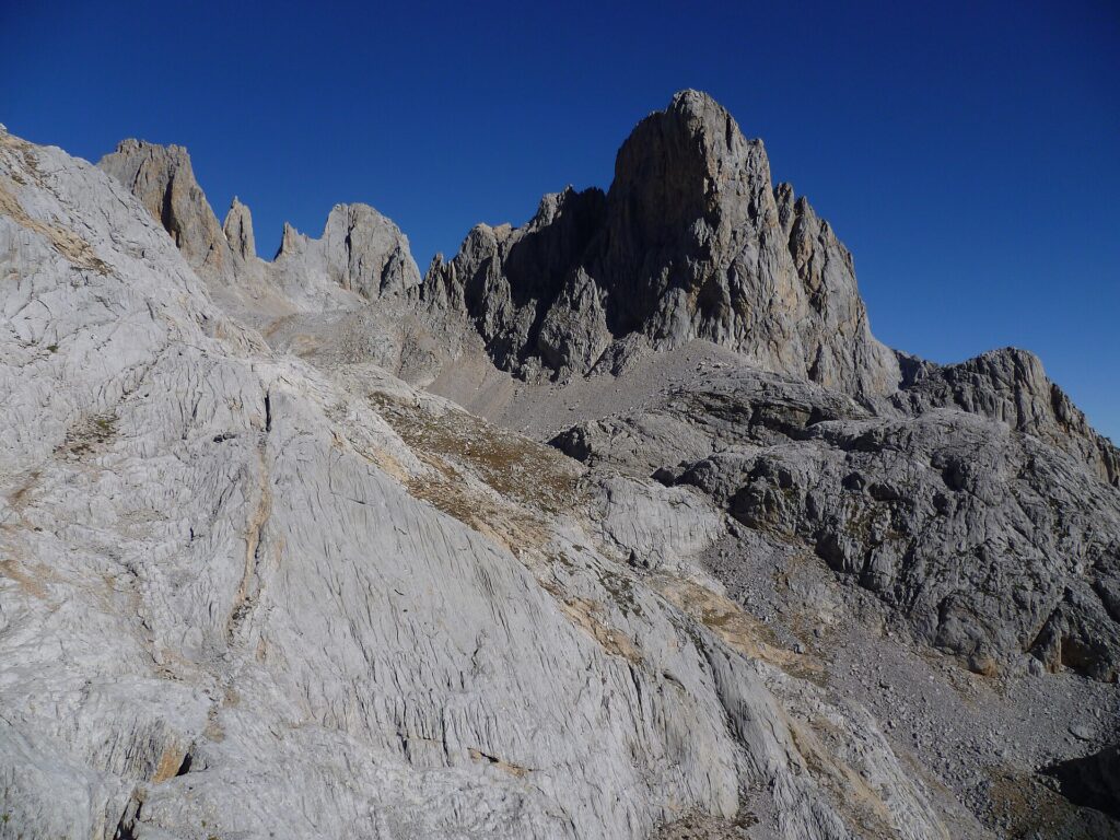 Paesaggio montano nel Parco Nazionale dei Picos de Europa